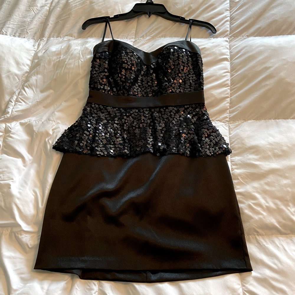 As U Wish Junior’s Black Strapless Sequin Peplum Prom Dress Size 7
